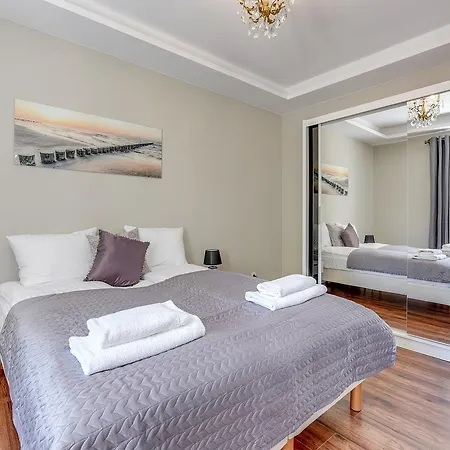 Costa Brava - Ekonomiczne W Sopocie By Lion アパート ソポト